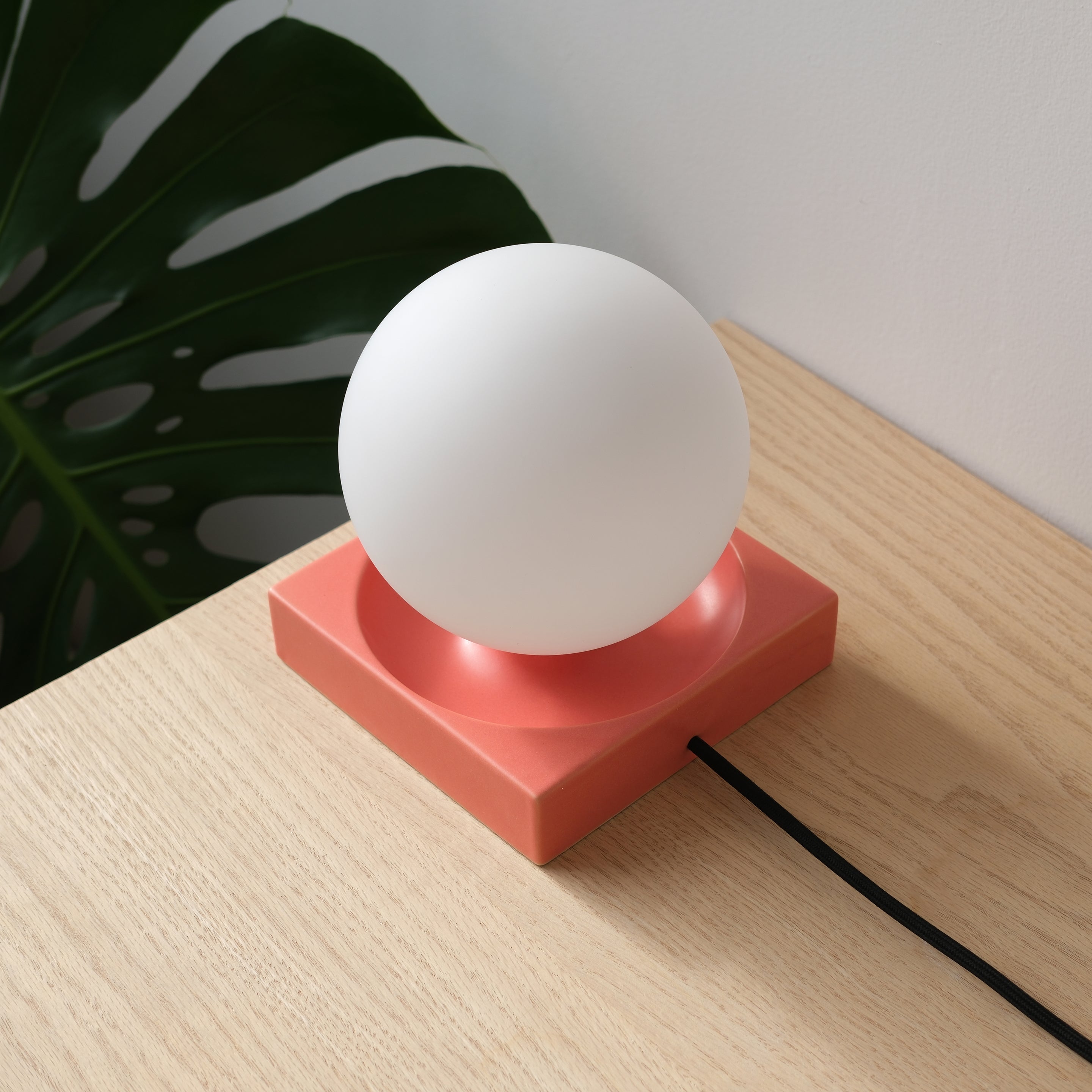 Cubic Table Lamp Modern Minimalist Decorative Lighting for Home