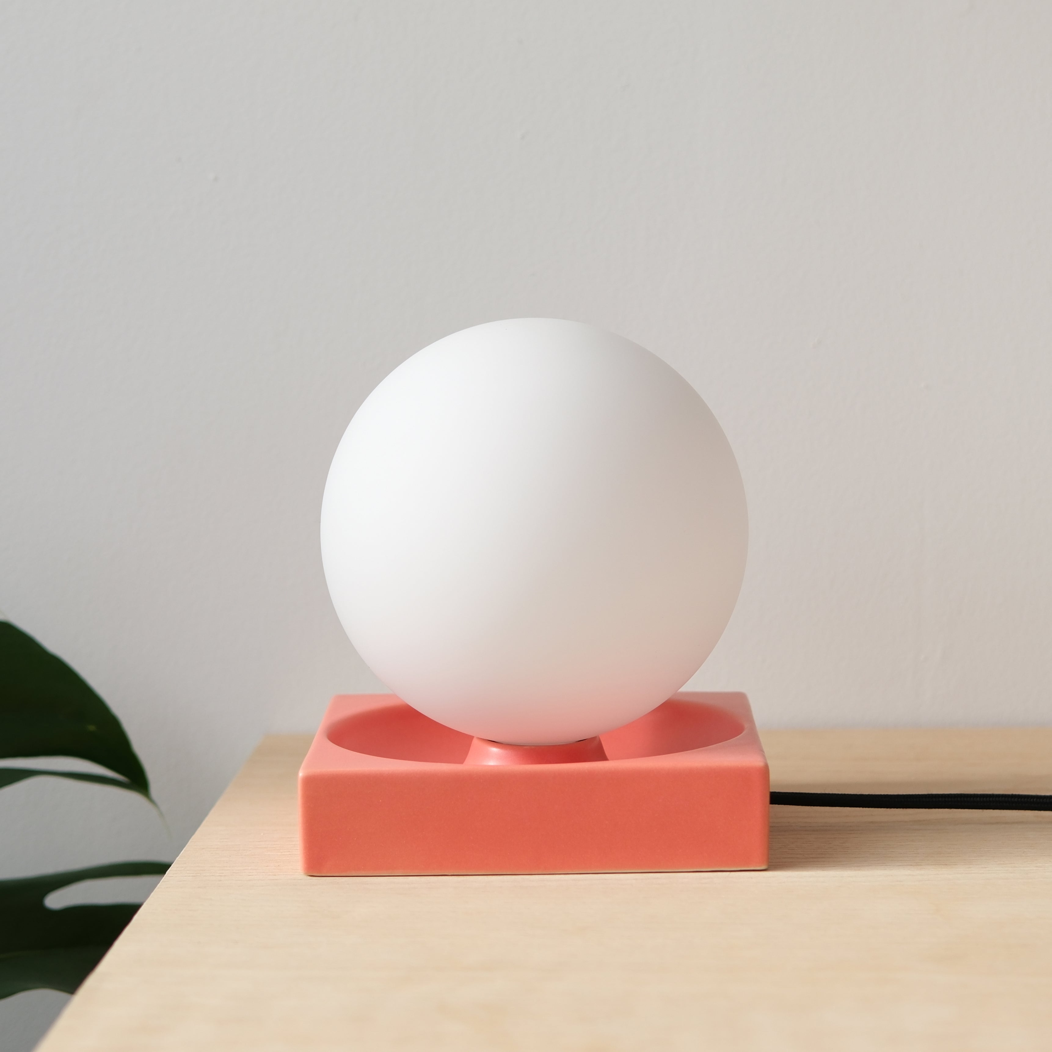 Cubic Table Lamp Modern Minimalist Decorative Lighting for Home
