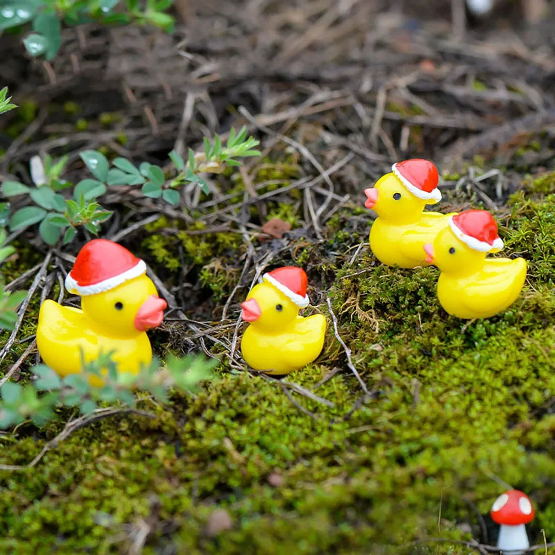 50pcs Christmas Mini Duck Figurines Cute Animal Decor Set