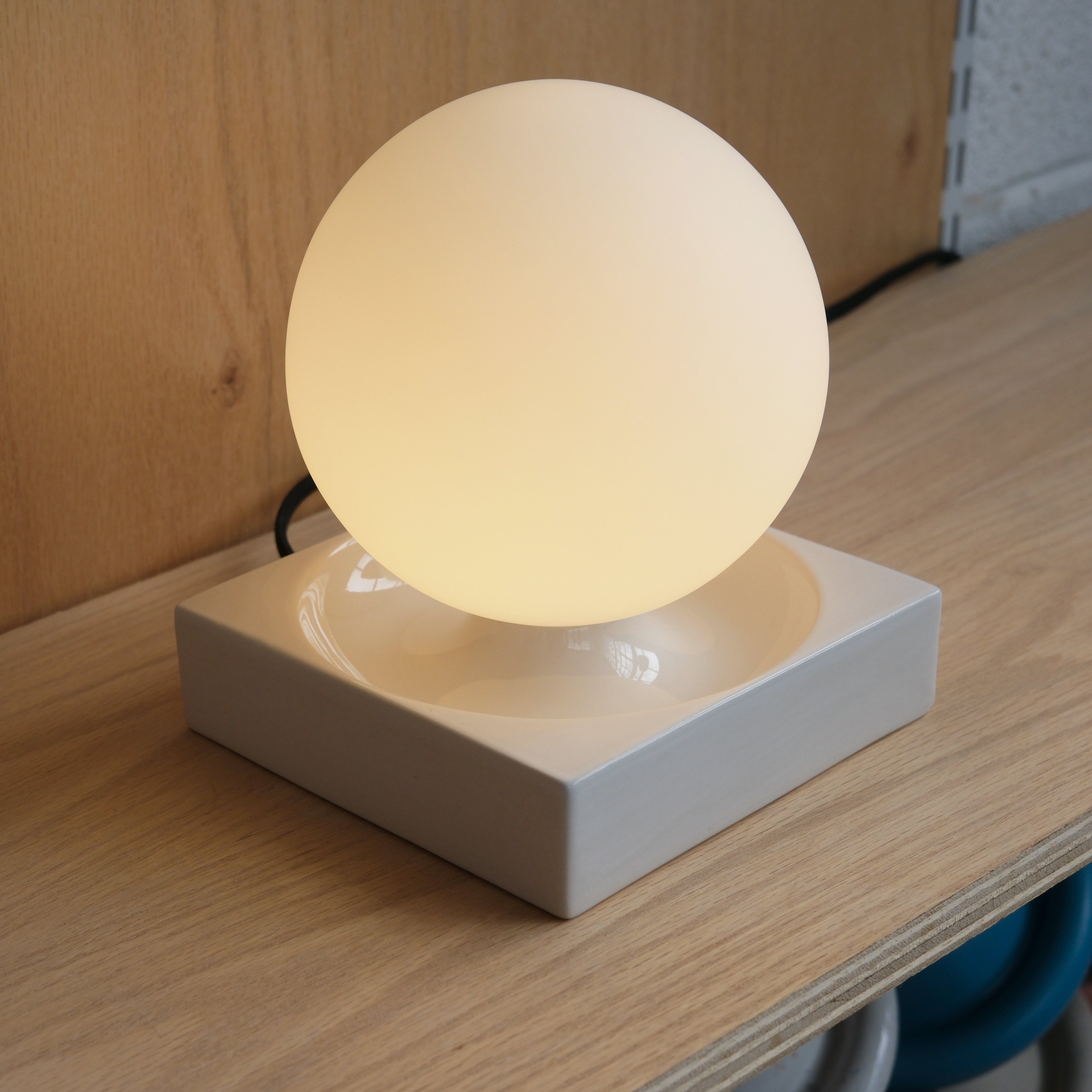 Cubic Table Lamp Modern Minimalist Decorative Lighting for Home